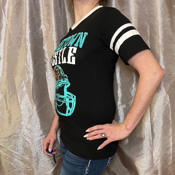 Football shirt - Picture 2 of 3